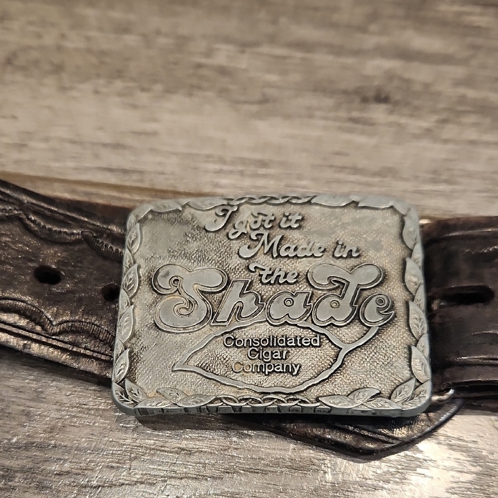 Smith & Wesson I Got It Made In The Shade Metal Buckle Brown Leather Belt Sz 34